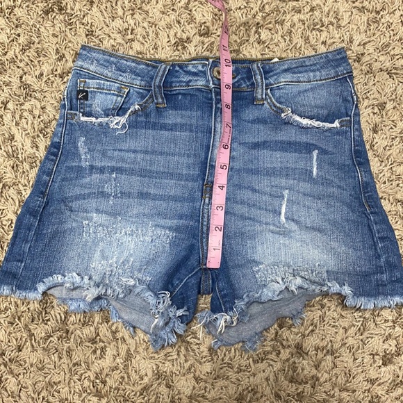 Sold-EUC KanCan High-Rise Stretch Shorts M - Picture 4 of 6